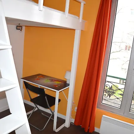 Apartment De Versailles Μαλακόφ